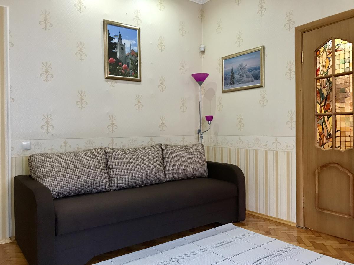 Large Apartment In The City Center Munkács Kültér fotó