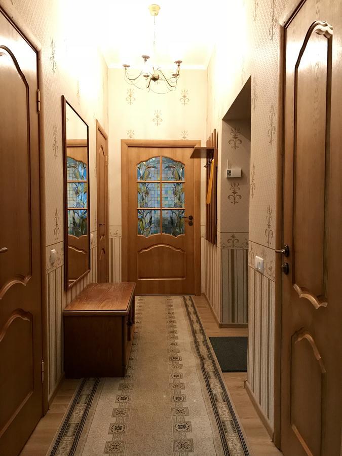 Large Apartment In The City Center Munkács Kültér fotó