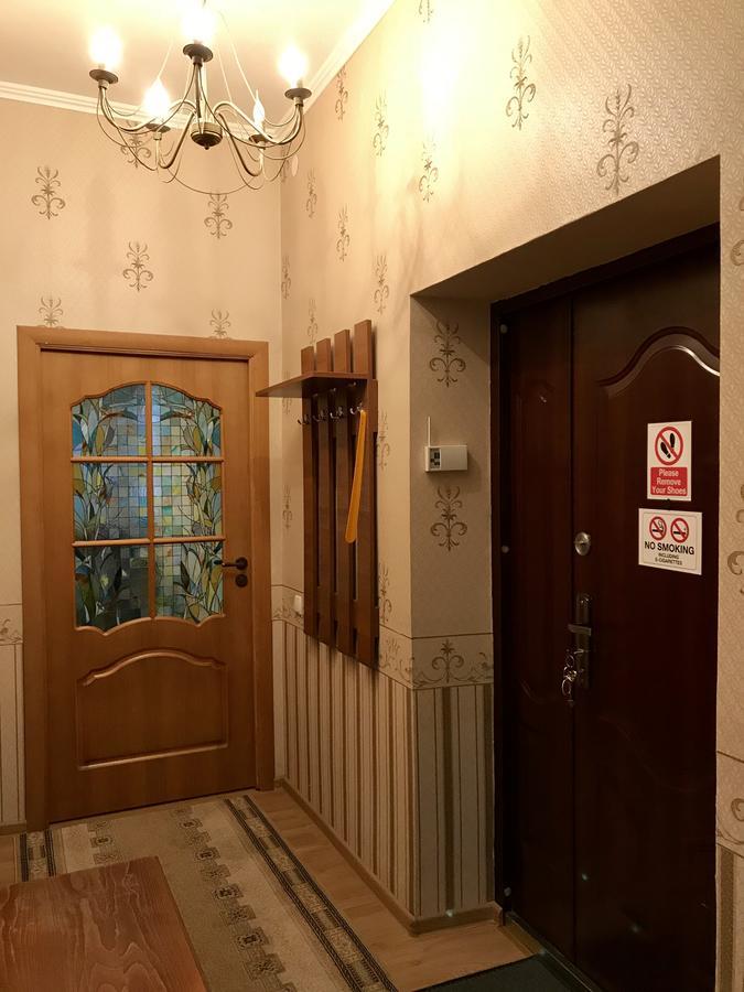 Large Apartment In The City Center Munkács Kültér fotó
